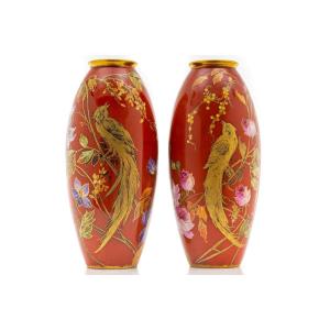 Paire De Vases Aux Oiseaux De Paradis Par Bernardaud