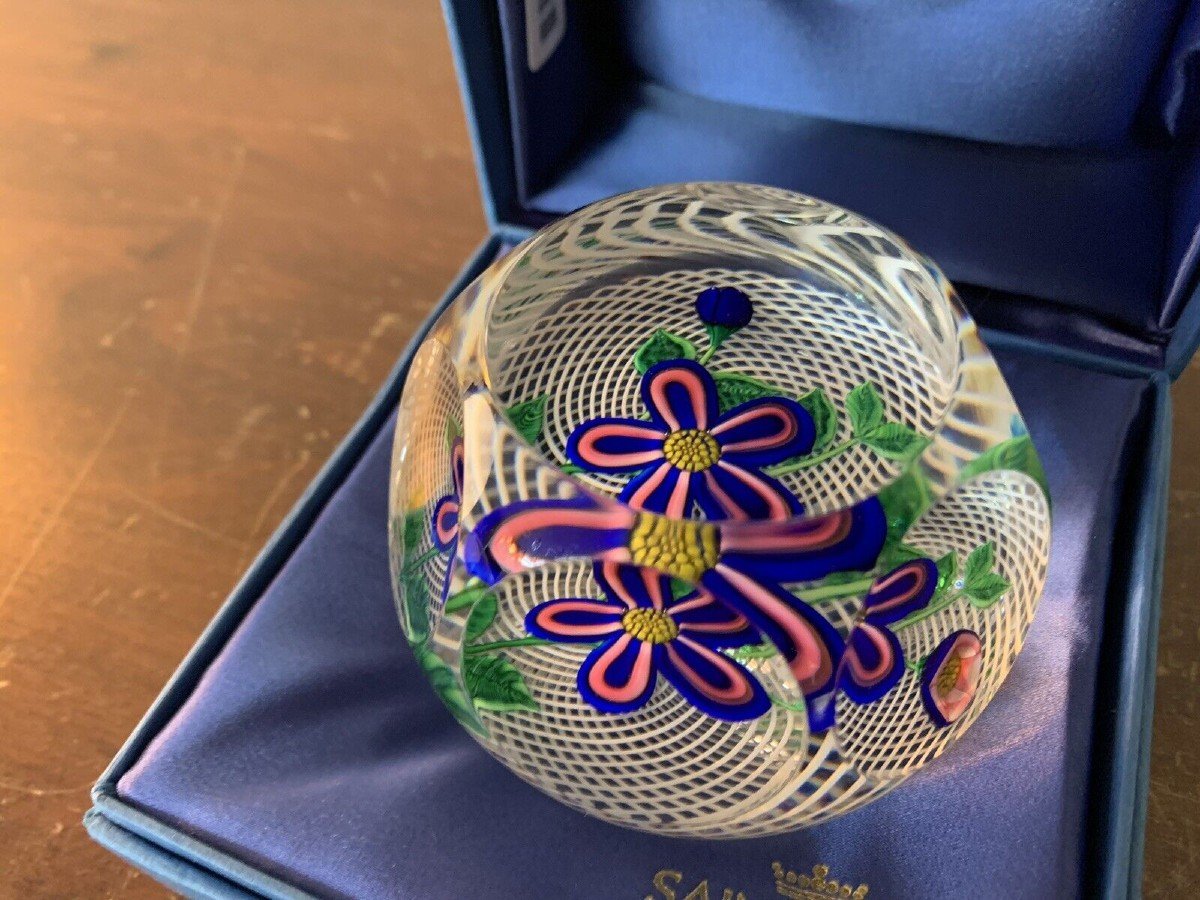 Saint Louis Paperweight Ball-photo-3