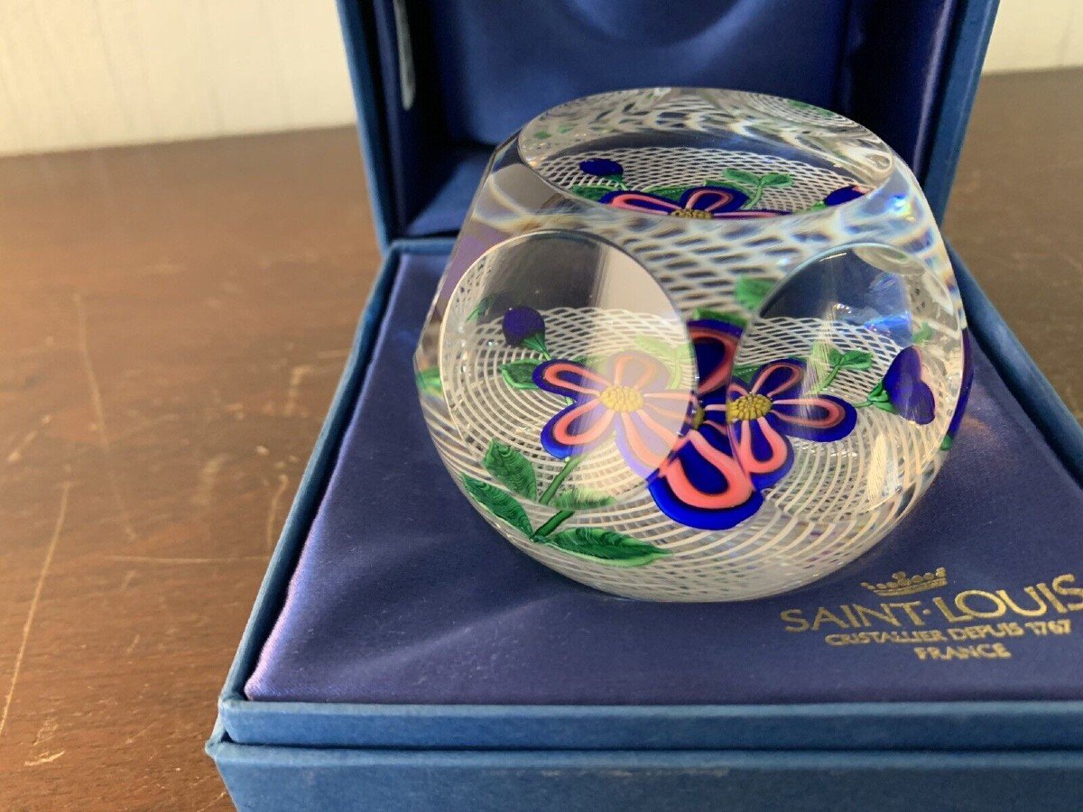 Saint Louis Paperweight Ball-photo-3