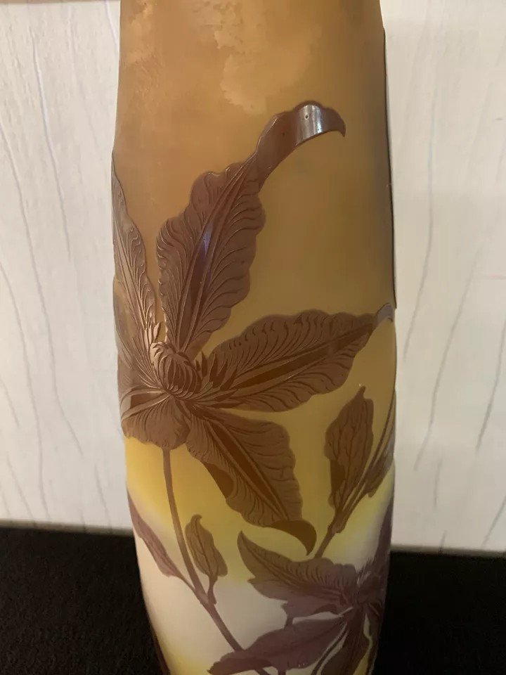 Galle Vase With Iris Flower Decor-photo-3