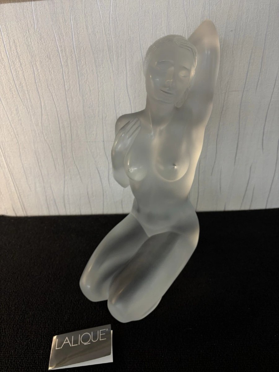 Sculpture grand modèle Aphrodite en cristal Lalique France numérotée 51/99-photo-4