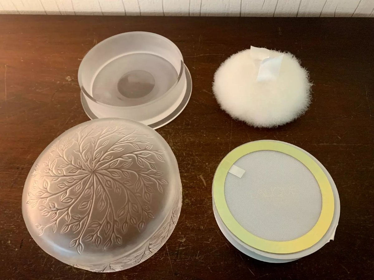 Lalique Crystal Powder Box Numbered 850-photo-4