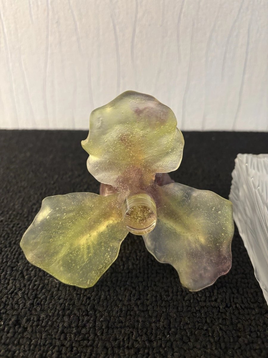 FLACON A PARFUM  quadrangulaire modèle IRIS cristal DAUM France -photo-3