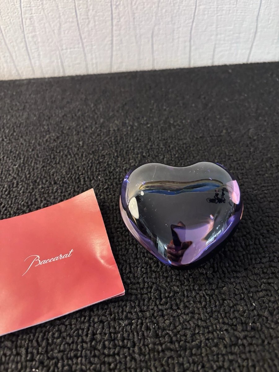 Purple Heart-shaped Paperweight In Baccarat Crystal-photo-1