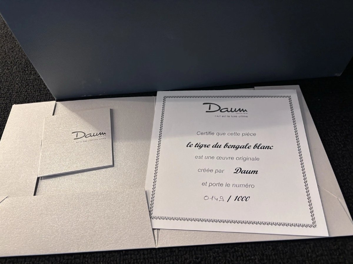 Daum France White Bengal Tiger, Numbered 149/1000-photo-3