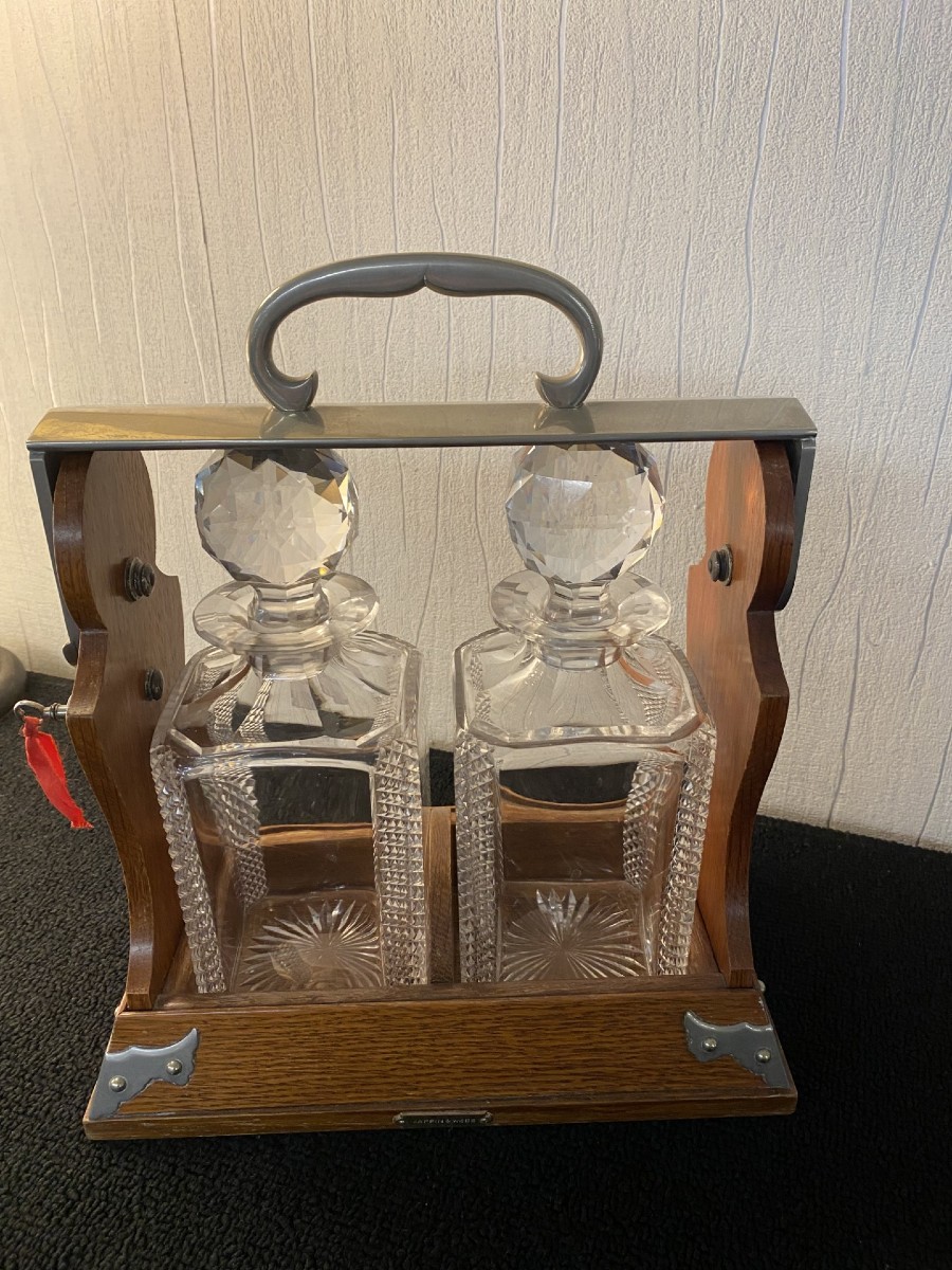 CAVE A WHISKY / LIQUEURS dite "TANTALUS"-photo-3