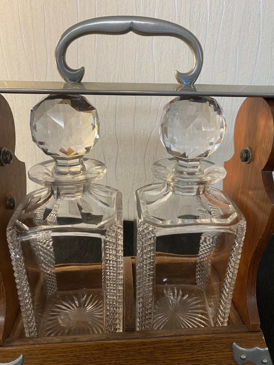 CAVE A WHISKY / LIQUEURS dite "TANTALUS"