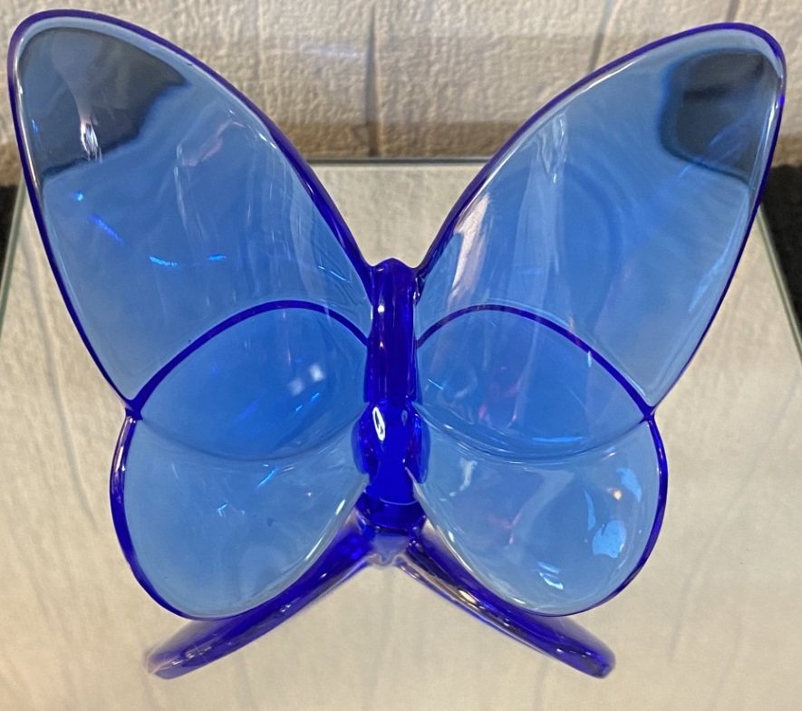 Light Or Colored Butterfly In Baccarat Crystal-photo-1