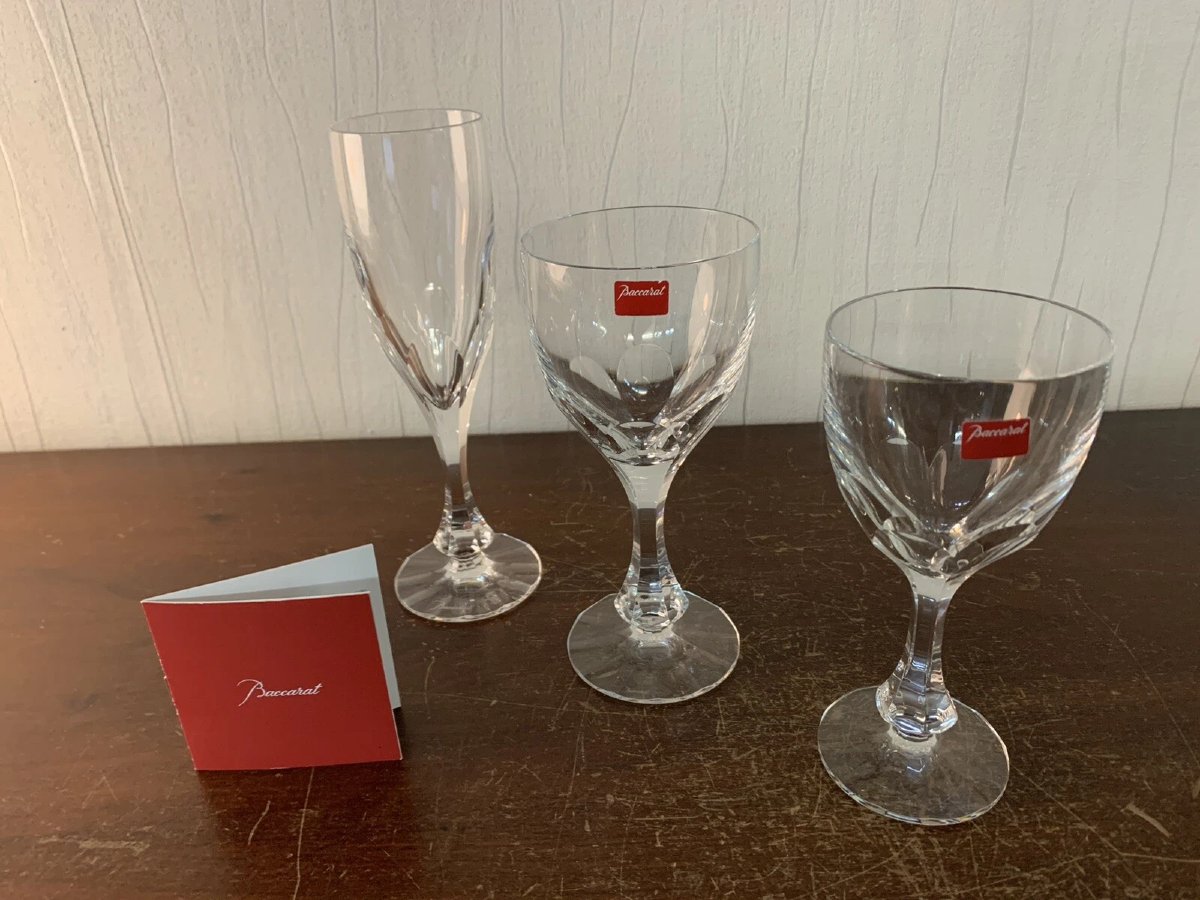 Service 18 pièces modèle MONACO en cristal de BACCARAT 