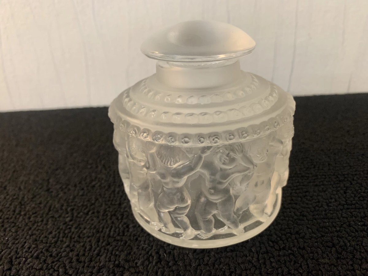 Flacon à parfum angelot en cristal R Lalique-photo-1