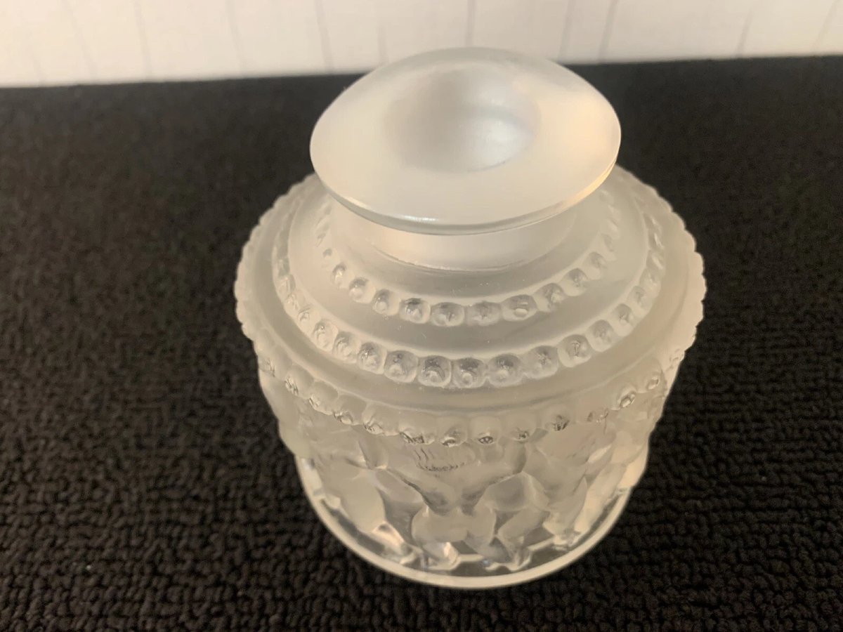 Flacon à parfum angelot en cristal R Lalique