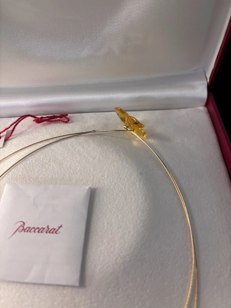 Cable Necklace With 3 Amber And Yellow Orchids Made Of Baccarat Crystal-photo-3