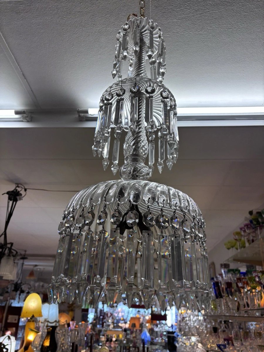 Lustre 3 niveaux attribué cristal de Baccarat