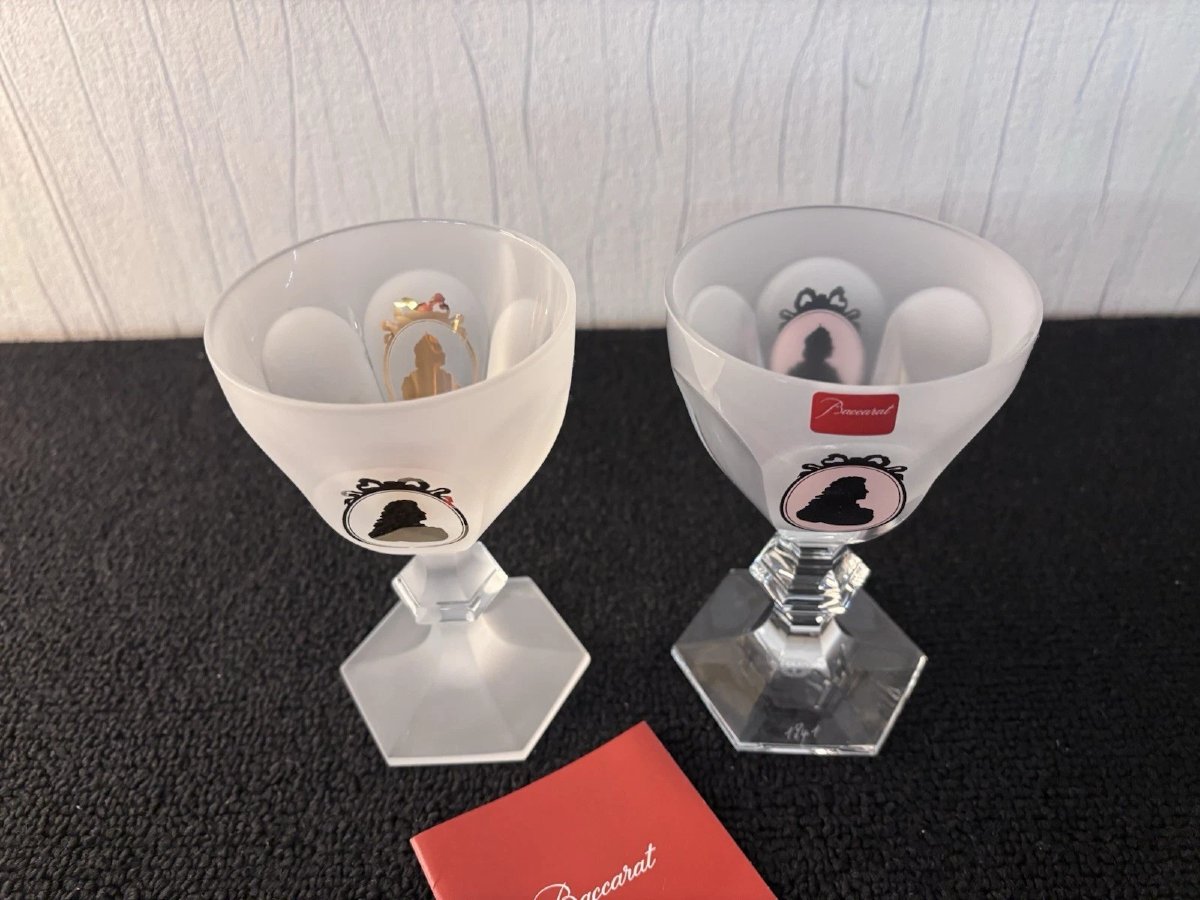 Set Of 2 Harcourt-style Glasses With Medallions, Made Of Baccarat Crystal-photo-2