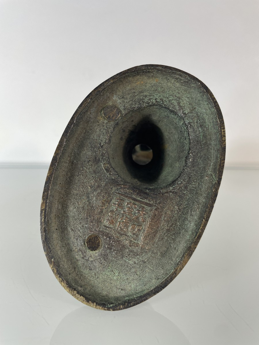 Asia - Bronze Figure-photo-1