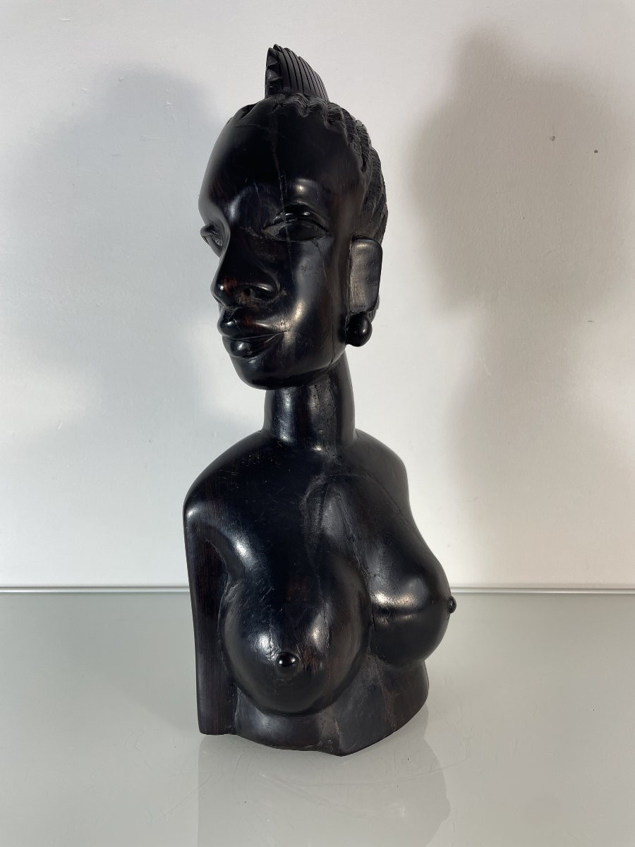 Large African Woman Sculpture-photo-4