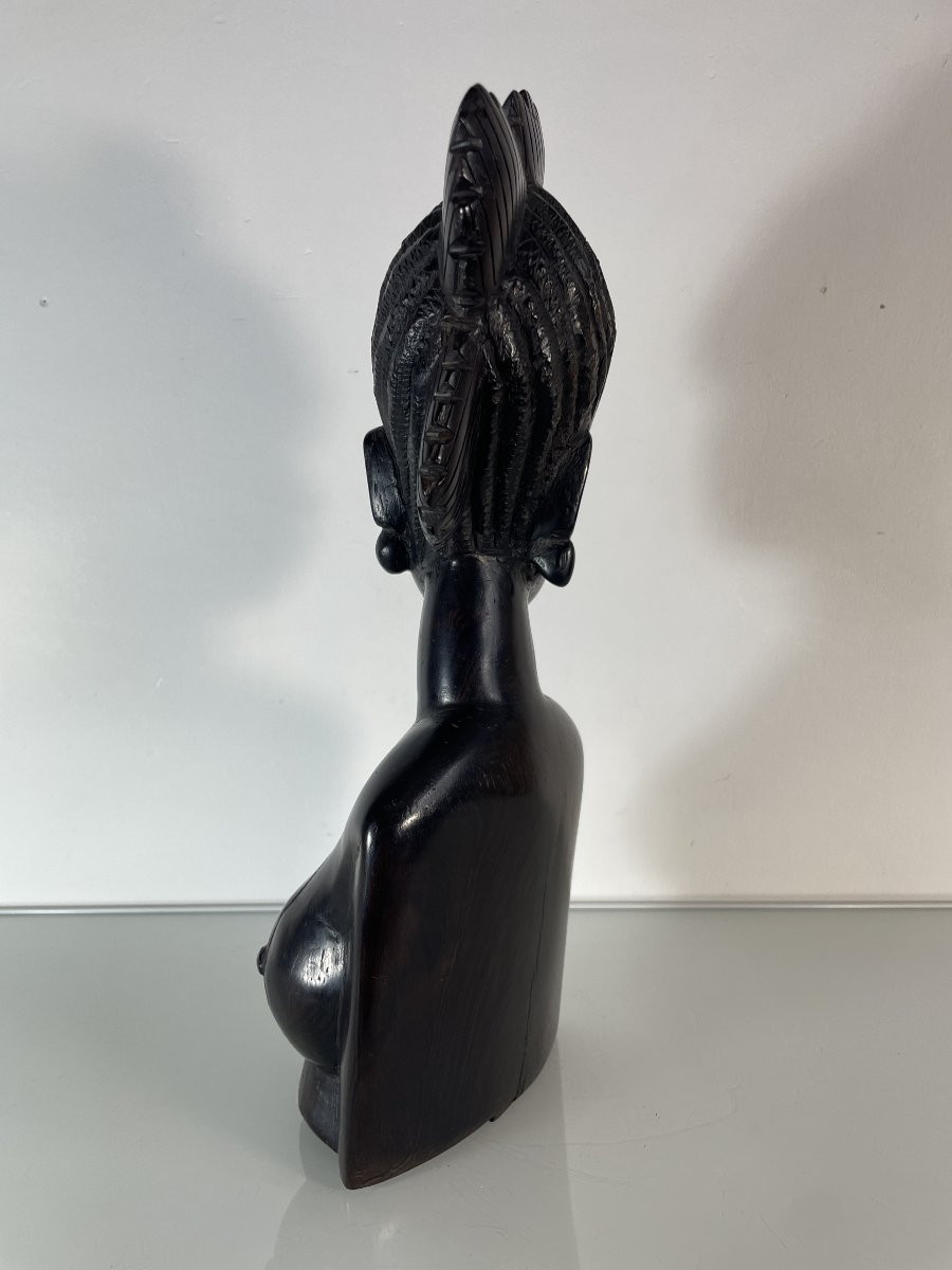 Large African Woman Sculpture-photo-4