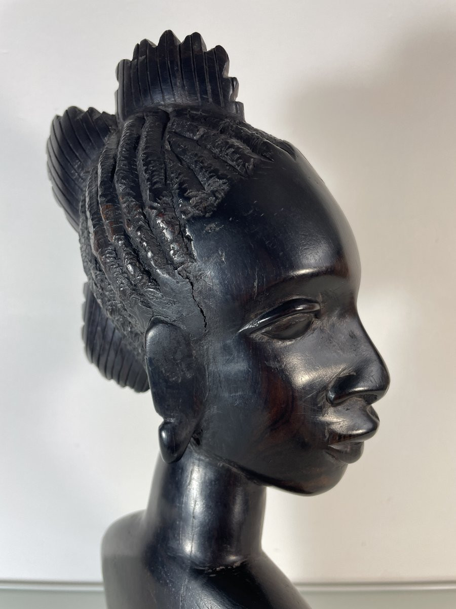 Large African Woman Sculpture-photo-7
