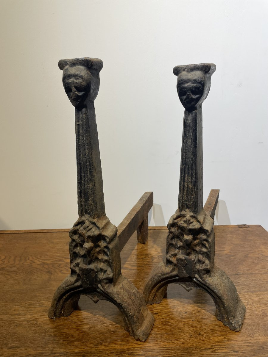 Paire de chenets anciens en fonte – Style Renaissance – Fin XIXᵉ siècle-photo-4