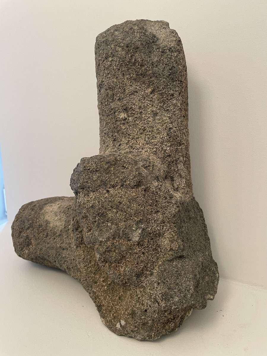 Crucifix en grès - Christ - Période médiévale - XVe siècle-photo-3