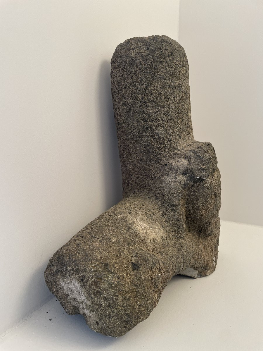 Crucifix en grès - Christ - Période médiévale - XVe siècle-photo-4