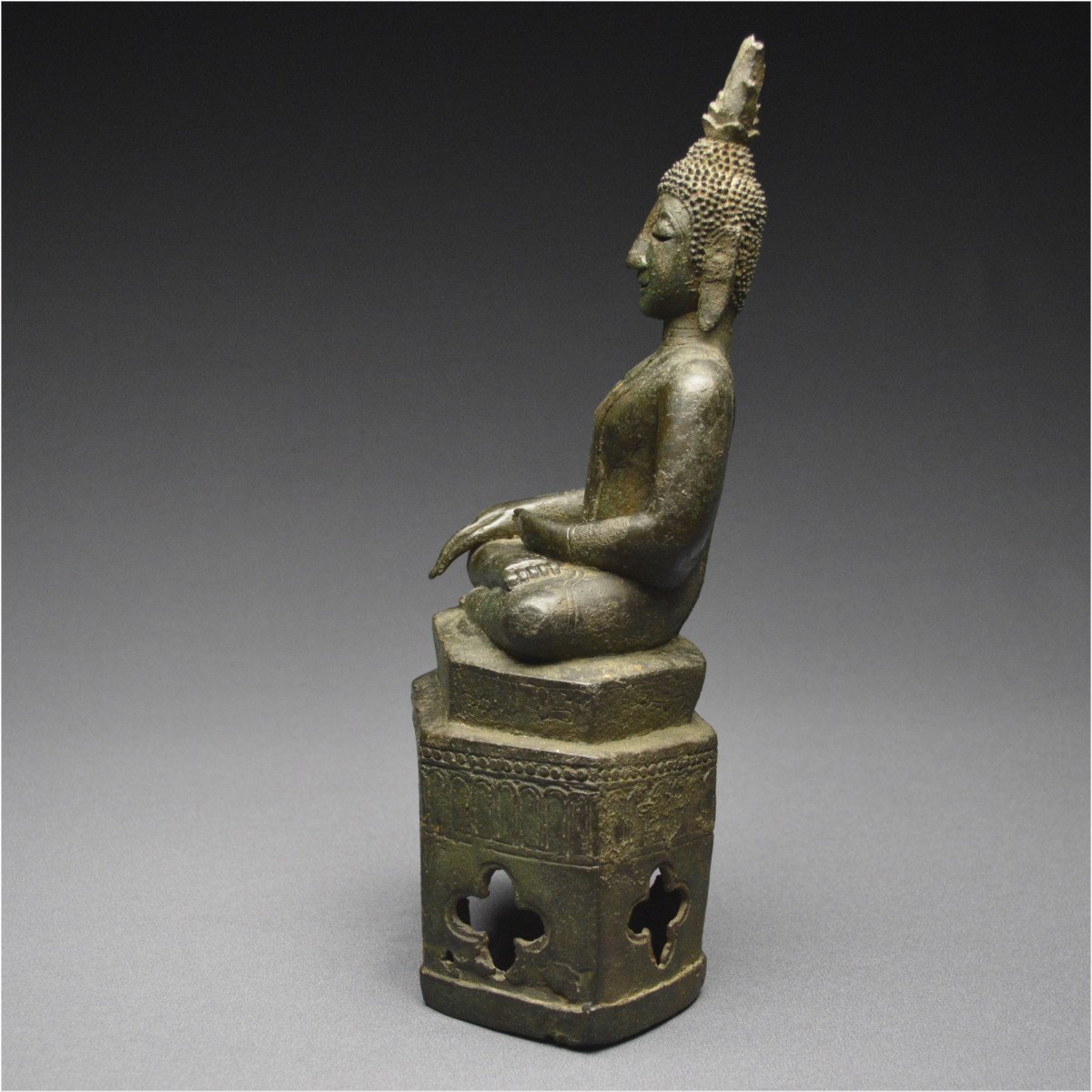 Laos, 17th - 18th Century, Maravijaya Buddha In Bronze With Dark Patina-photo-2