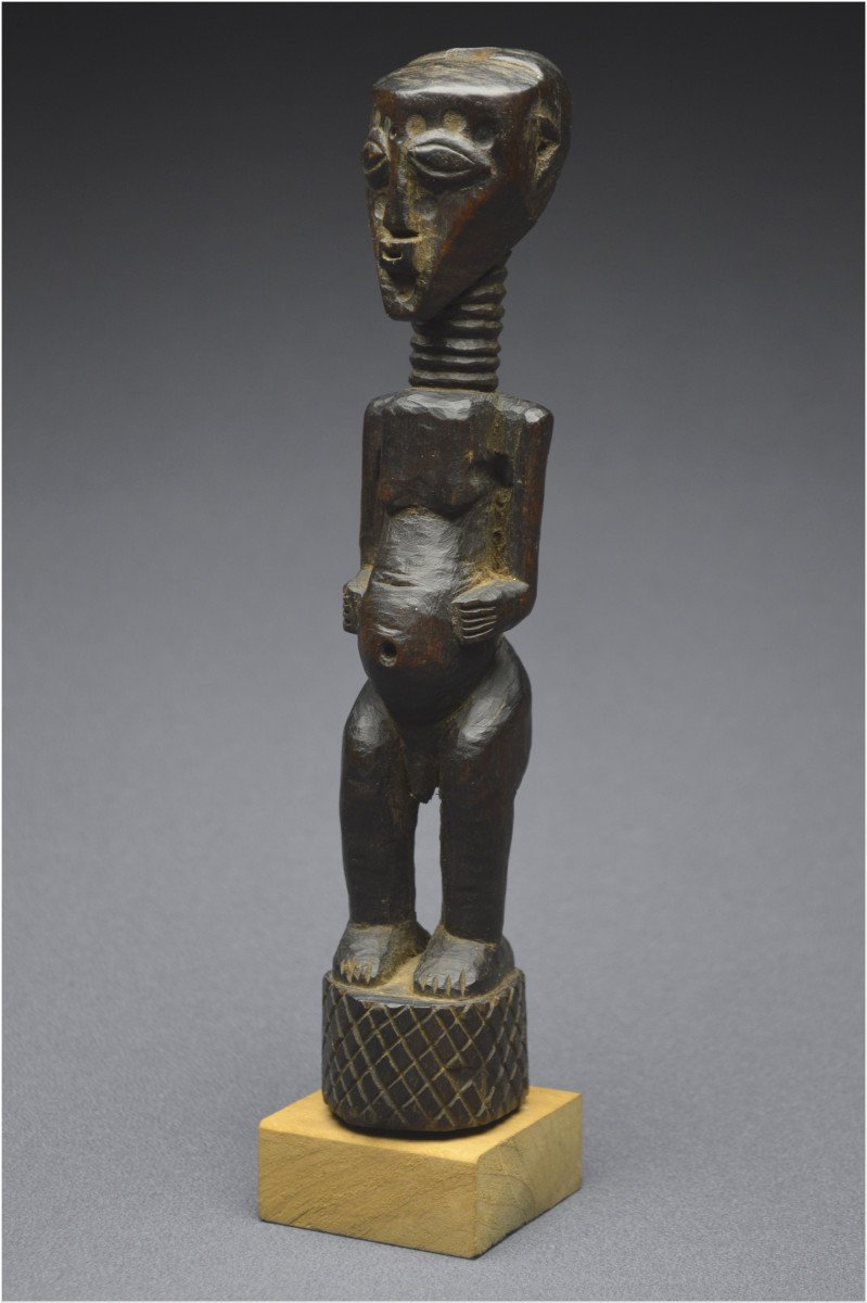 Democratic Republic Of Congo (formerly Zaire), Songye People, Mid-20th Century, Ancient Anthropomorphic Fetish With Dark Patina-photo-4