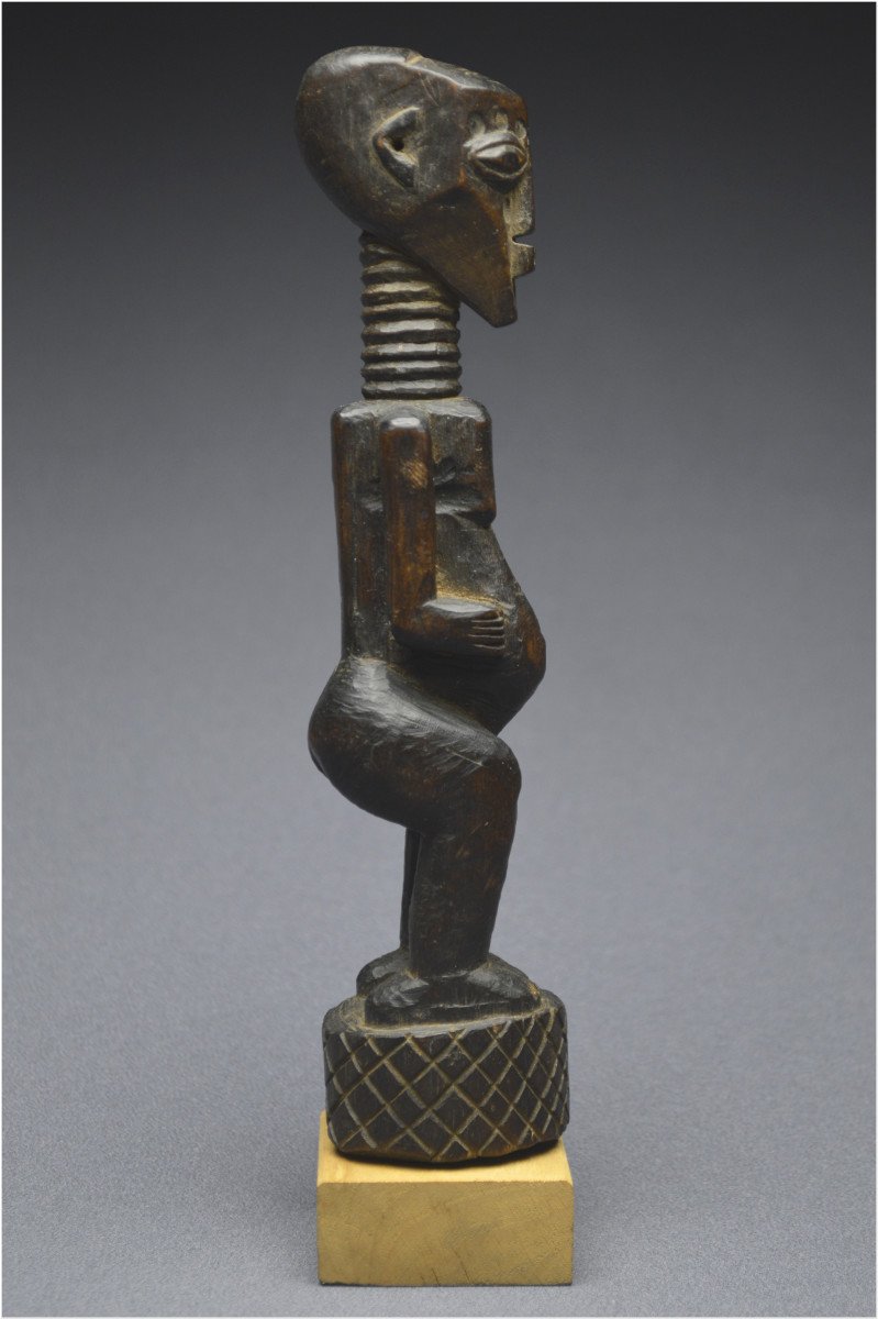 Democratic Republic Of Congo (formerly Zaire), Songye People, Mid-20th Century, Ancient Anthropomorphic Fetish With Dark Patina-photo-1