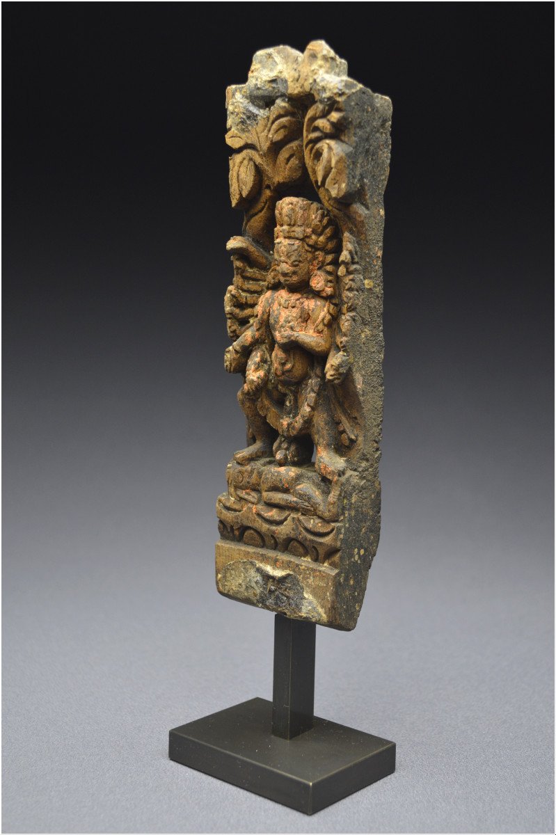 Népal, XVIème - XVIIème siècle, Petit élément d'architecture en bois représentant Shiva-photo-5