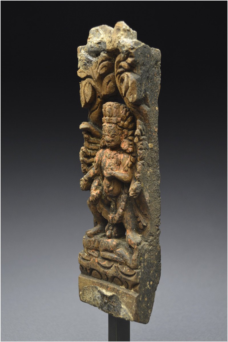 Népal, XVIème - XVIIème siècle, Petit élément d'architecture en bois représentant Shiva-photo-6