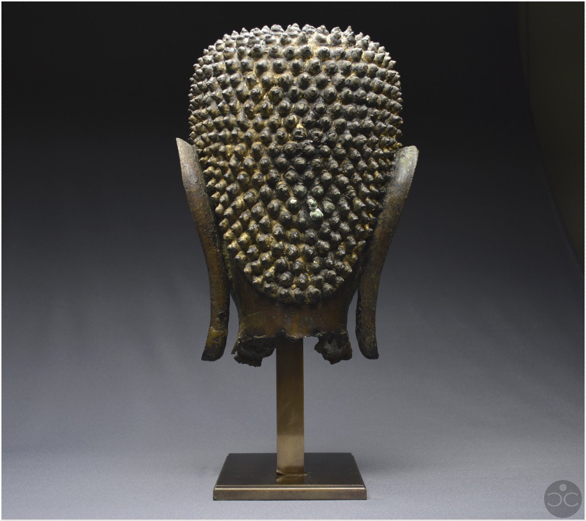 Ancien Royaume de Siam, XVIème - XVIIème siècle, Grande tête de Bouddha en bronze à patine brune-photo-3