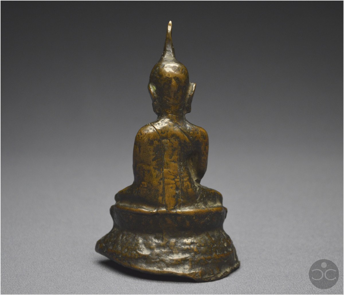 Cambodge / Laos, XVIIIème siècle, Ancien Bouddha Maravijaya en bronze à patine brune-photo-3