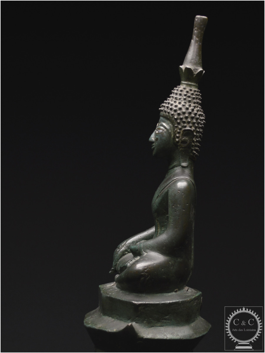 Laos, XVIIIème - XIXème siècle, Important Bouddha Maravijaya en bronze à patine verte sombre-photo-5