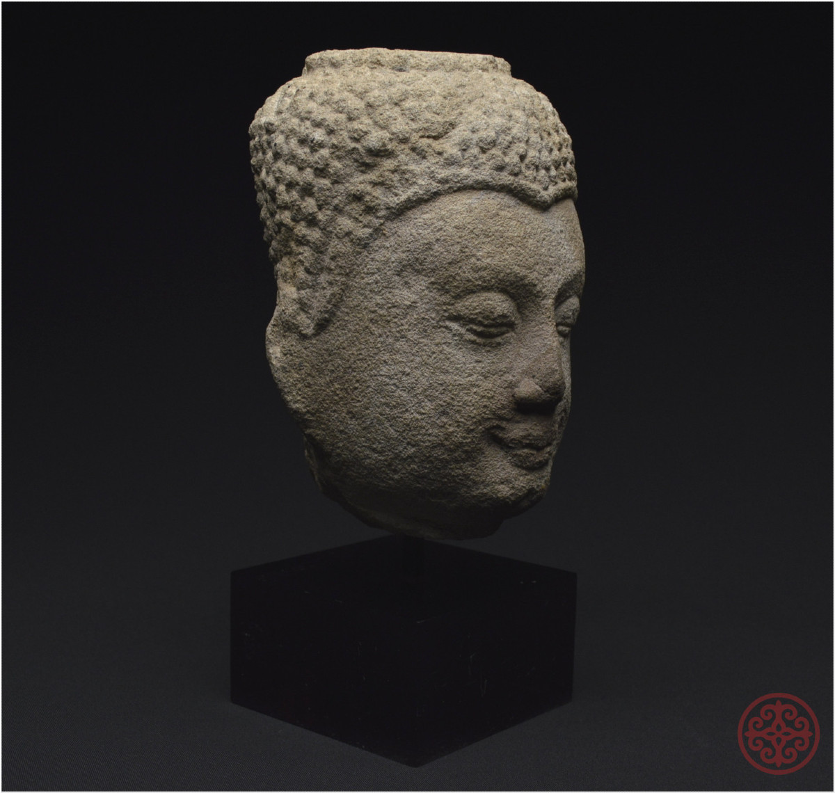 Ancient Kingdom Of Siam, Ayutthaya School, 16th Century, Sandstone Buddha Head On A Stand-photo-2