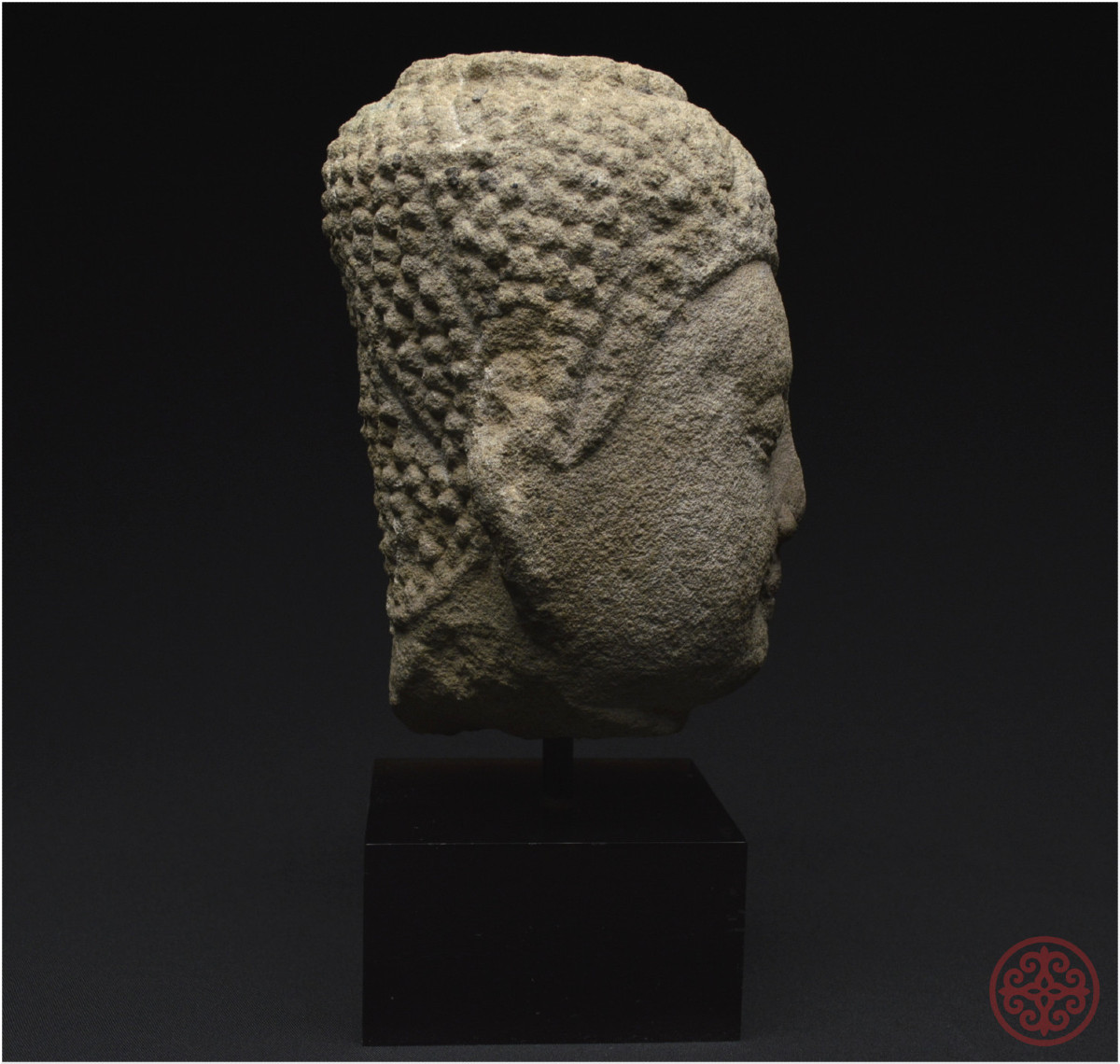 Ancient Kingdom Of Siam, Ayutthaya School, 16th Century, Sandstone Buddha Head On A Stand-photo-3