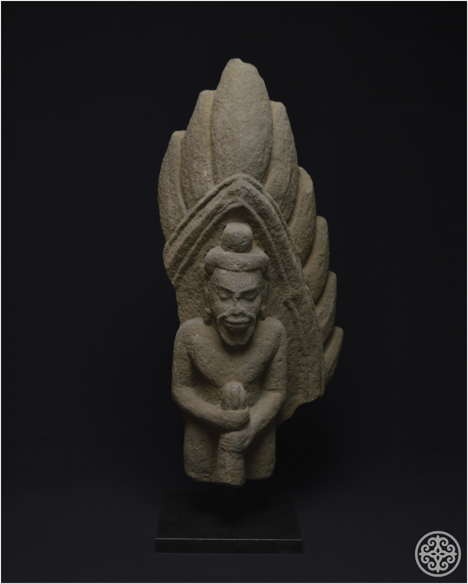 Vietnam, 10th-12th Century, Ancient Kingdom Of Champa, Large Antefix Decorated With A Dvarapala, Sandstone-photo-3