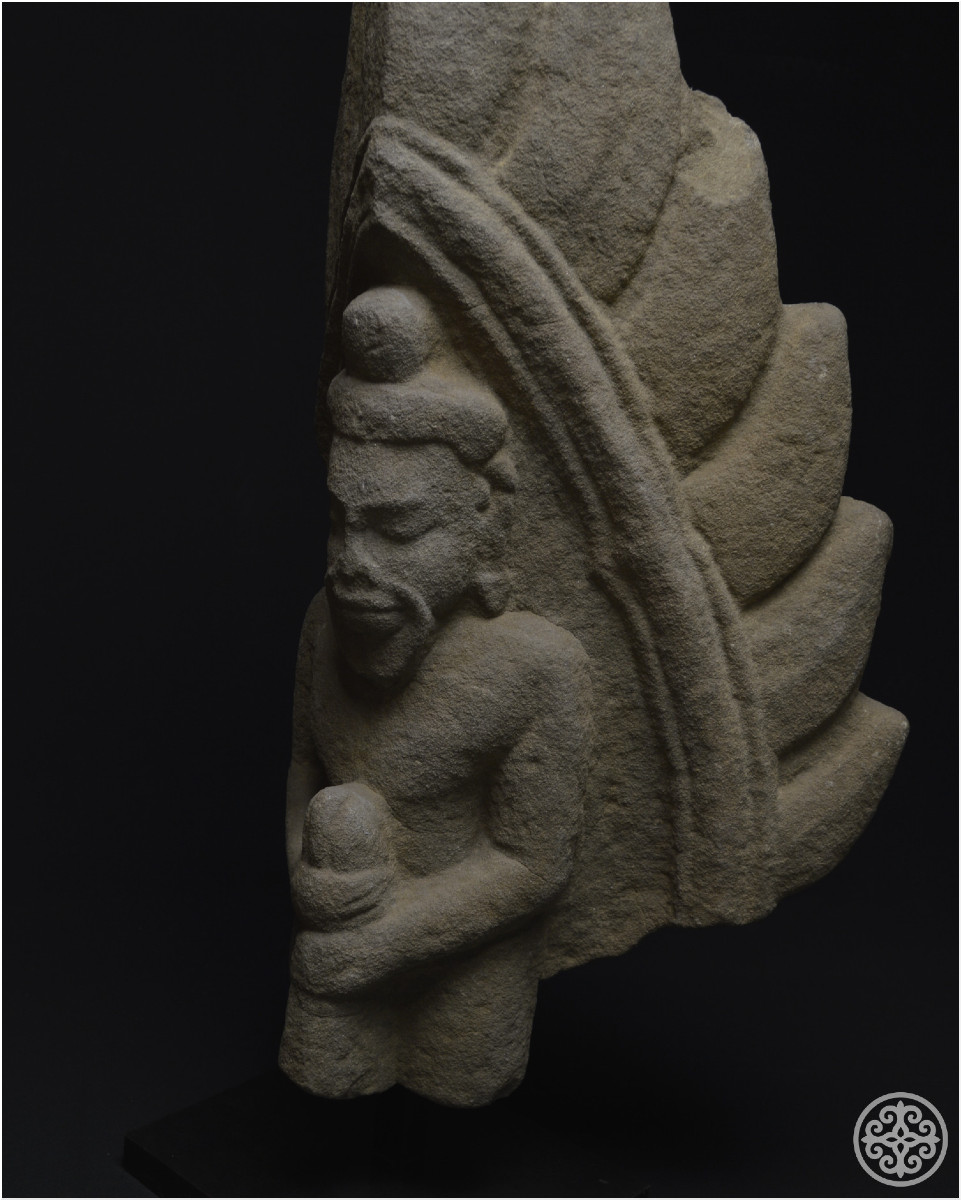 Vietnam, 10th-12th Century, Ancient Kingdom Of Champa, Large Antefix Decorated With A Dvarapala, Sandstone-photo-7