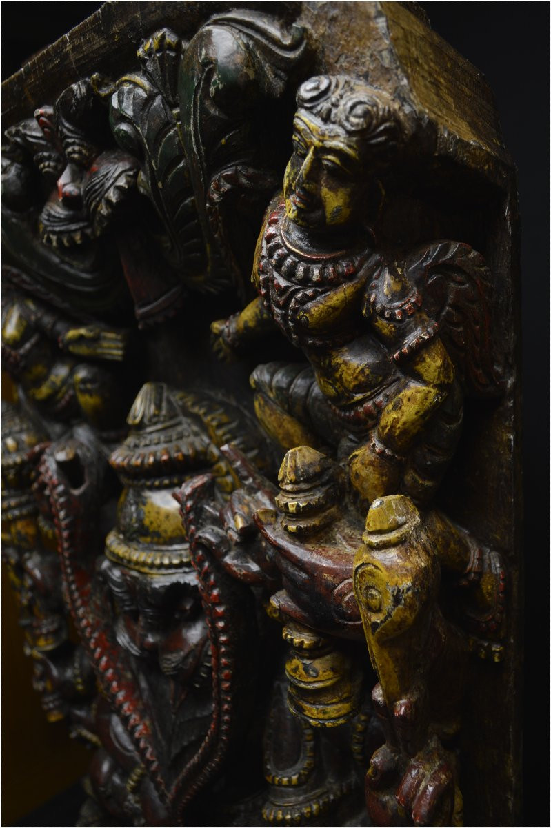 Inde, Fin XIXème - début XXème siècle, Grand panneau en bois polychrome représentant Narasimha-photo-2