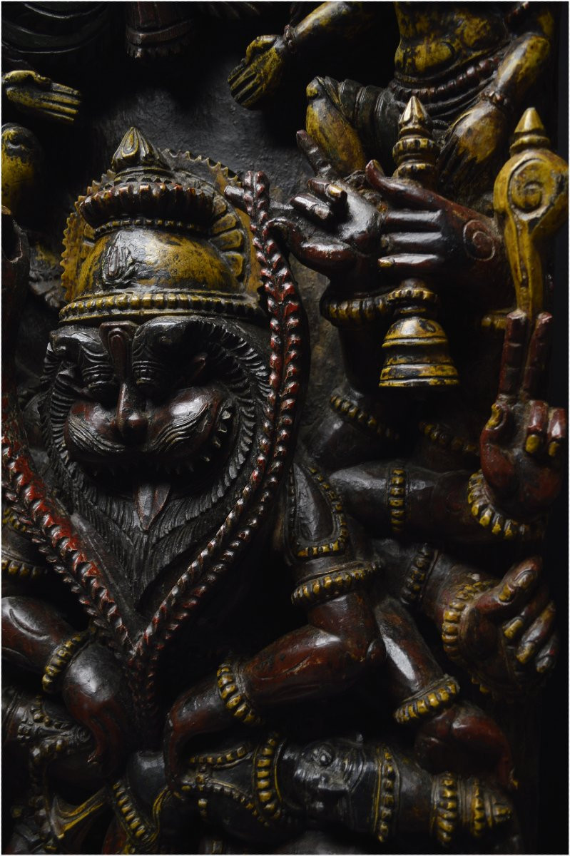 Inde, Fin XIXème - début XXème siècle, Grand panneau en bois polychrome représentant Narasimha-photo-7