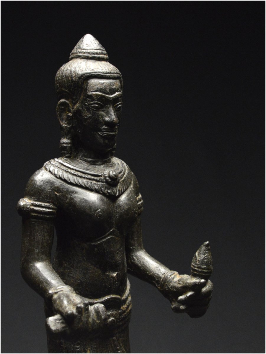 Ancien Empire Khmer, Époque angkorienne, XIIème - XIIIème siècle, Statuette de Prajnaparamita-photo-3