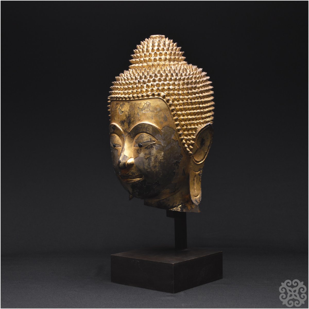 Former Kingdom Of Siam, Ayutthaya, 16th–17th Centuries, Buddha Head In Lacquered And Gilded Bronze-photo-1