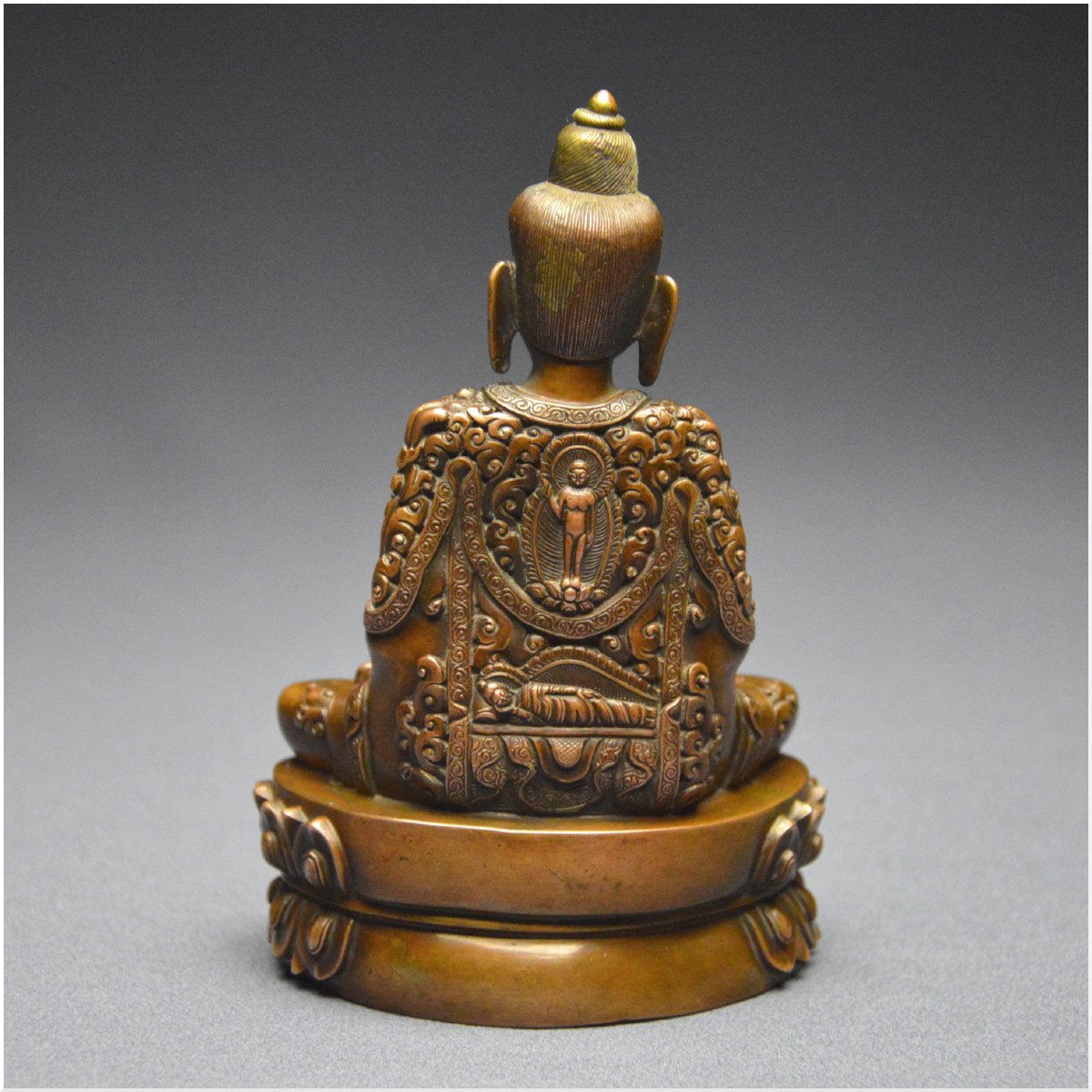 Tibet, Première moitié  du XXème siècle, Représentation de Bouddha en bronze en posture de méditation-photo-4