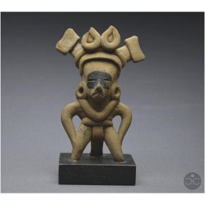 Mexique,  450 - 750 ap J. -C, Culture Veracruz, Sifflet rituel à figure de guerrier, Céramique 