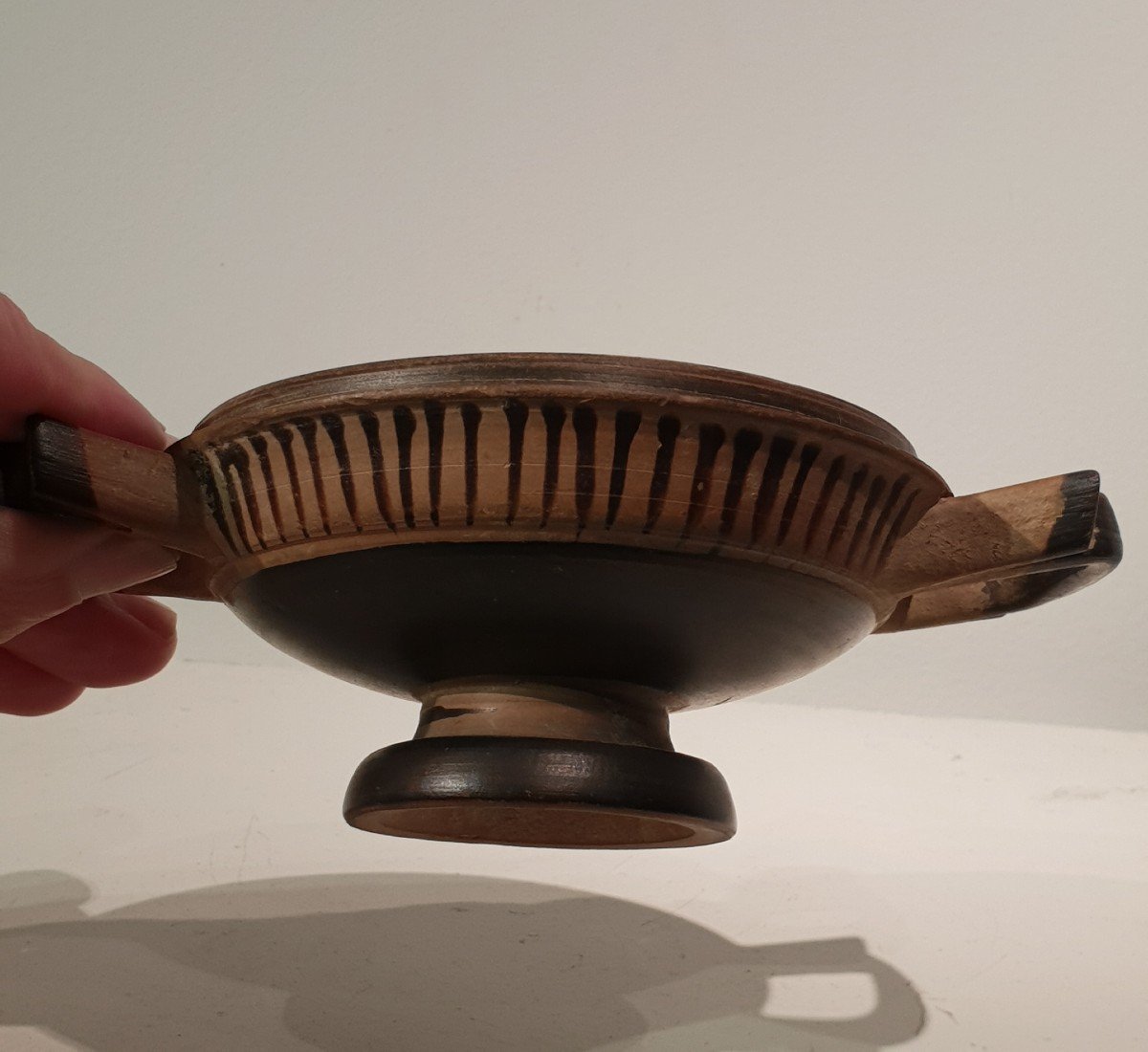 Lekane Base, Cup, Greek Art. Greater Greece 4th Bc.-photo-3