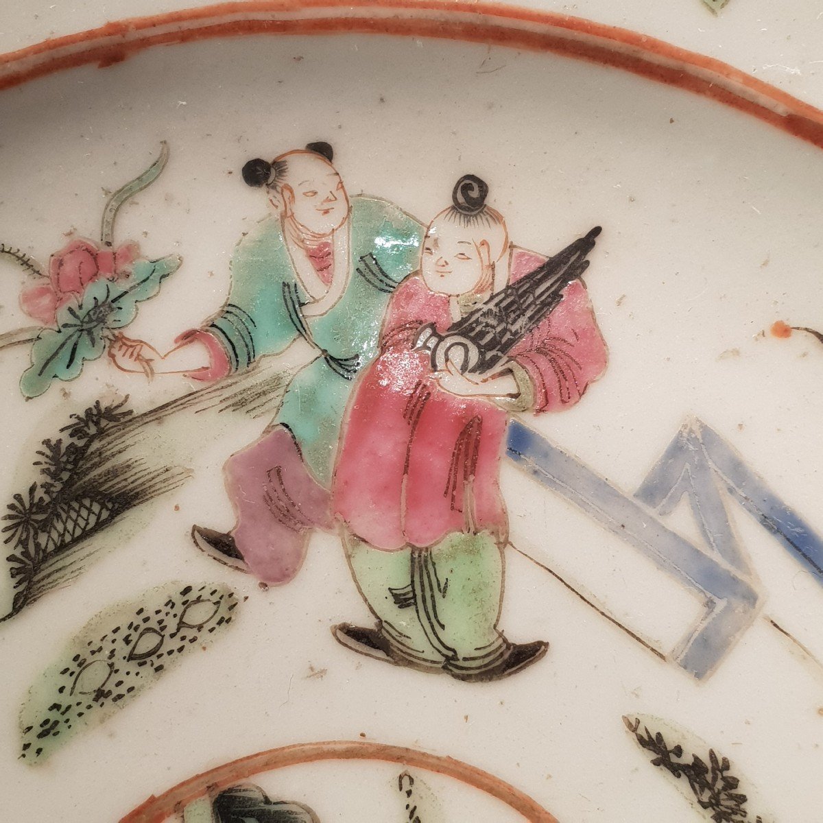 Assiette En Porcelaine Famille Rose Chine, 19-20ème Siècle. Marque Sigilaire-photo-4