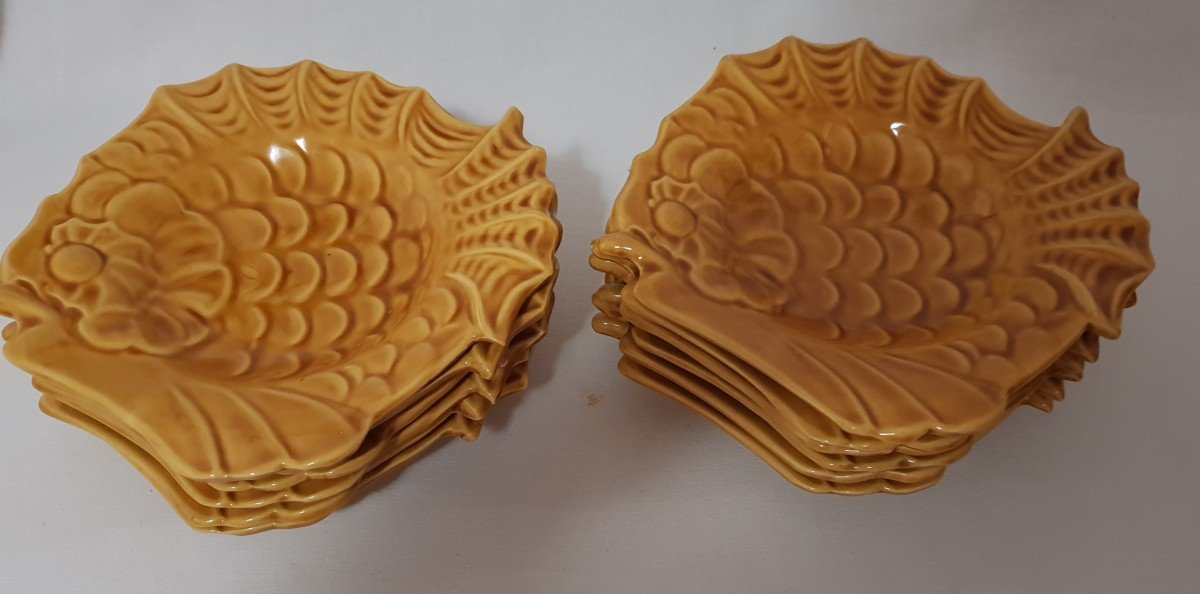 Service De 12 Assiettes à Poisson En Faïence De Vallauris