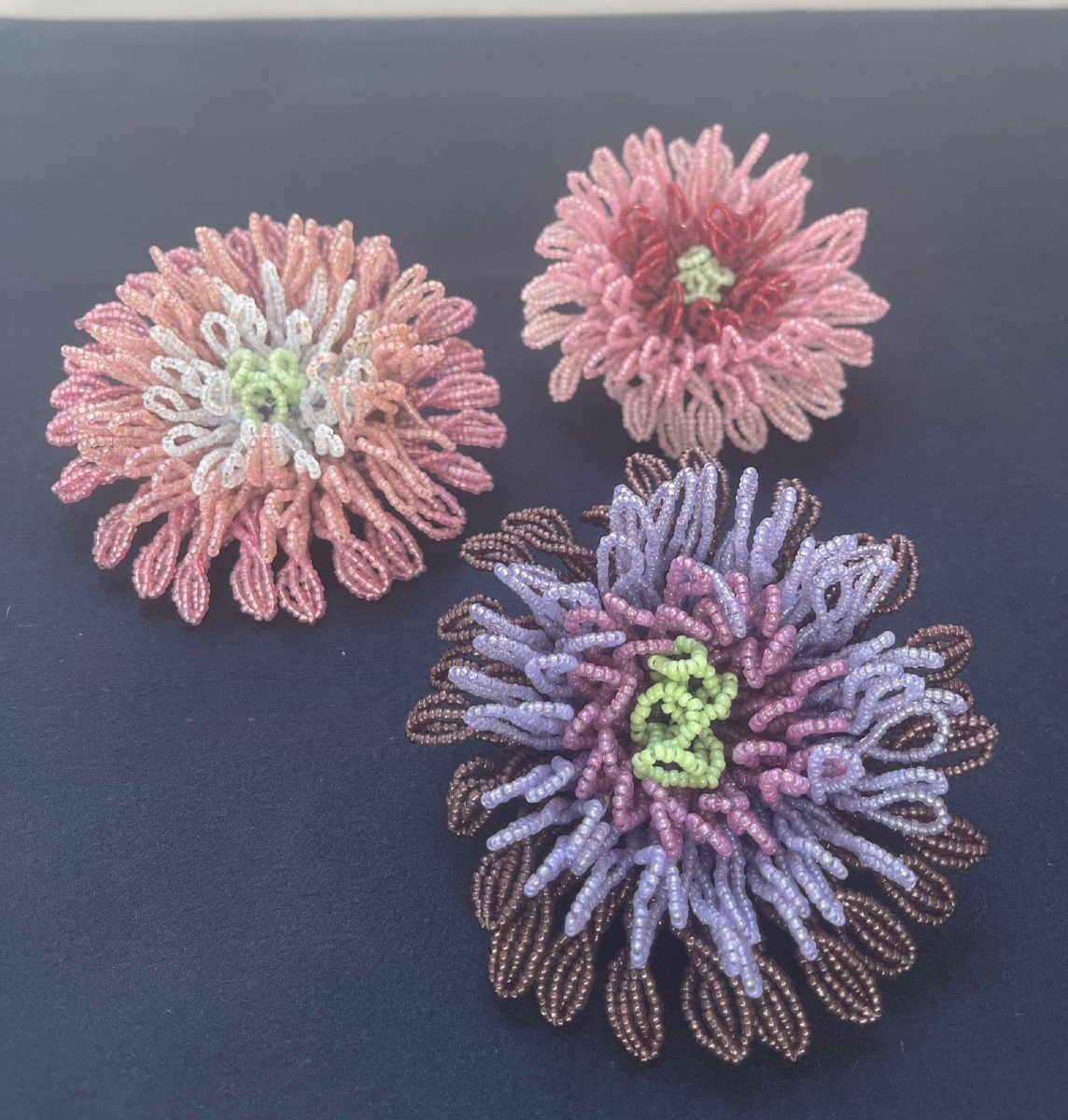 Ensemble De 3 Fleurs En Perles De Verre, French Beaded Flowers