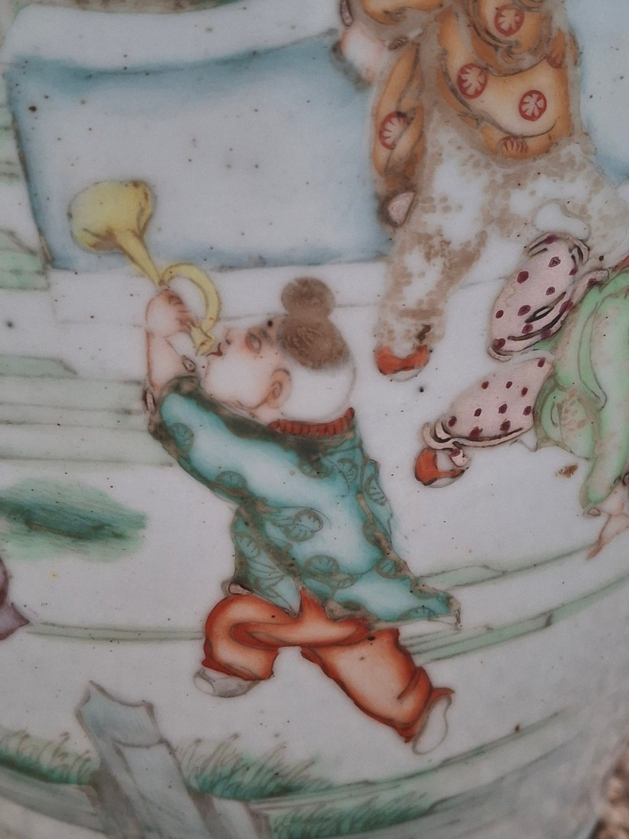 Chinese Porcelain Vase, Circa 1900, With Inscriptions And Decoration Known As "boys' Style."-photo-1