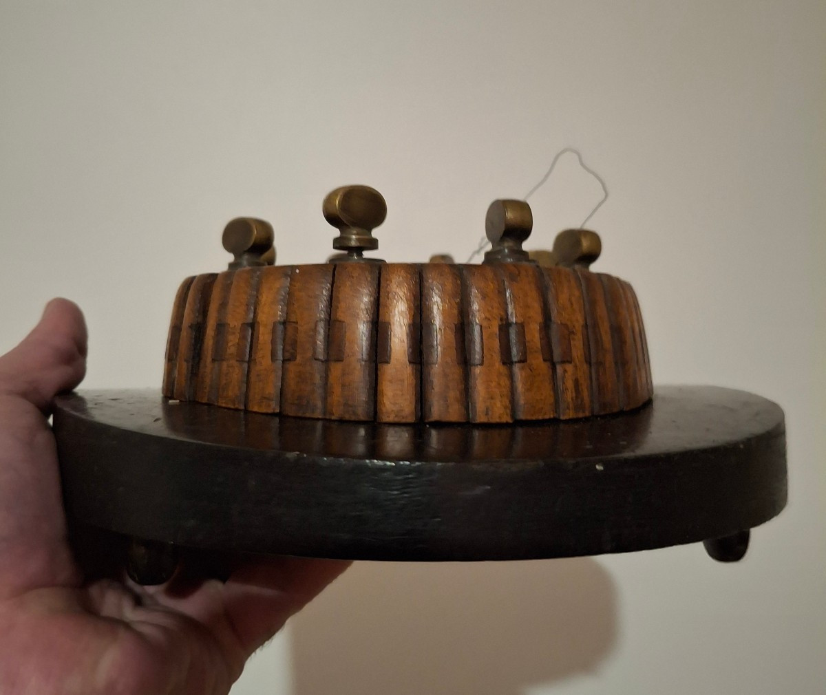 Hat Fitter, Allie Ainé In Paris, 19th Century-photo-4