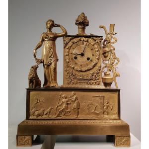 Pendule en Bronze Doré d'époque Restauration, Bergère Et Amoure